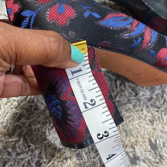 Mark Fisher pointed toe square block heel fabric upper leather sole size 8.5. - Picture 7 of 12